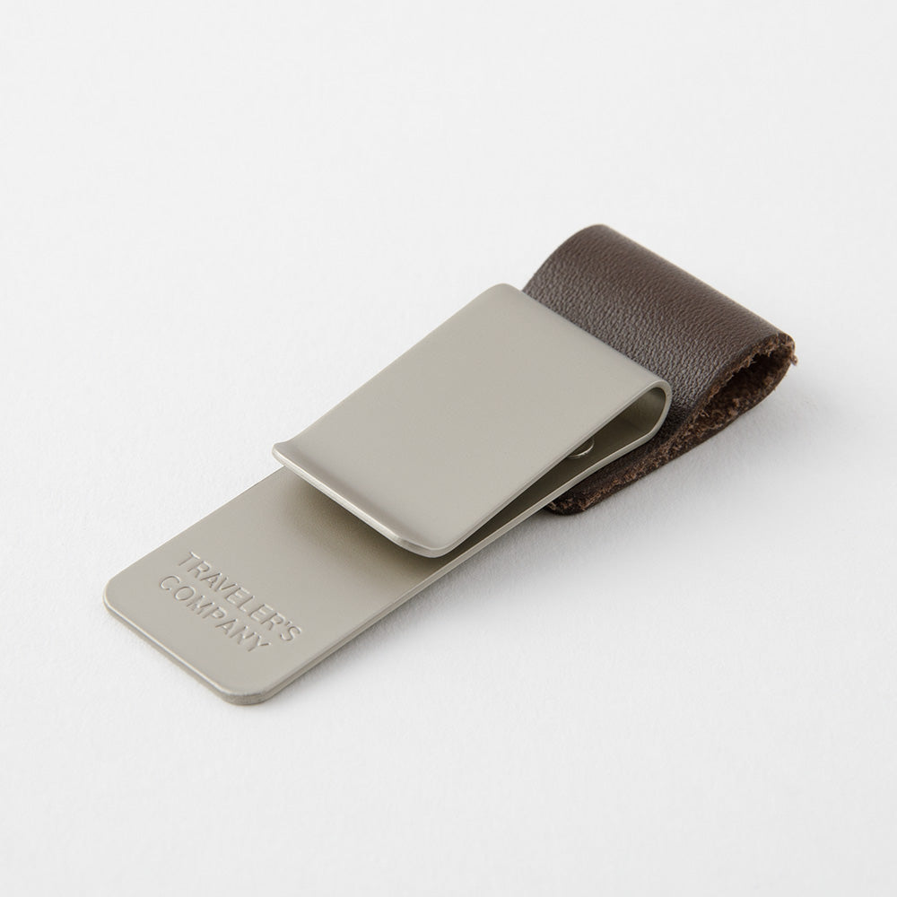 016 TRAVELER'S Notebook Accessory - Pen Holder (M)